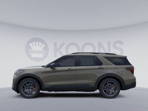 New 2026 Ford Explorer ST image 4
