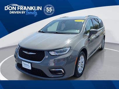 Used 2022 Chrysler Pacifica Touring-L