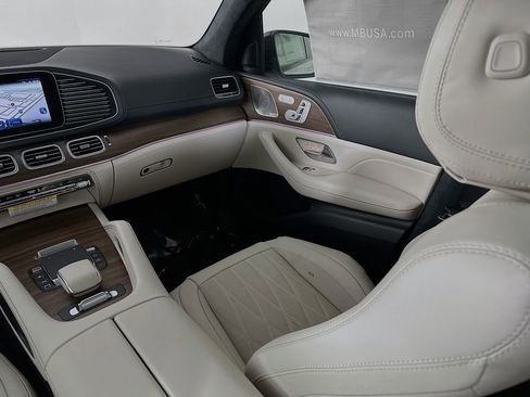 New 2026 Mercedes-Benz GLE 63 AMG S image 25