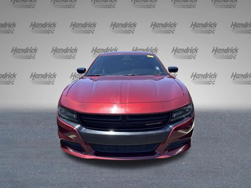 Used 2019 Dodge Charger SXT w/ Blacktop Package RWD image 3