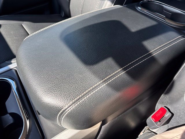 Used 2019 Nissan Titan PRO-4X AWD/4WD image 19