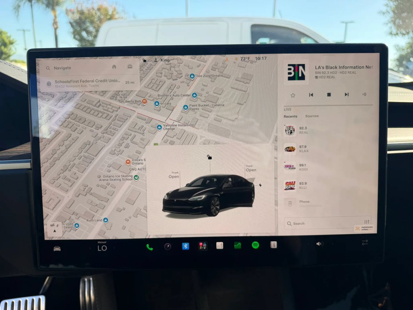 Used 2023 Tesla Model S Standard Range AWD/4WD image 43
