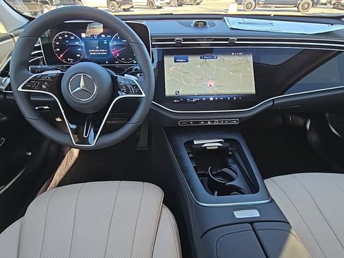 New 2026 Mercedes-Benz E 350 4MATIC image 30
