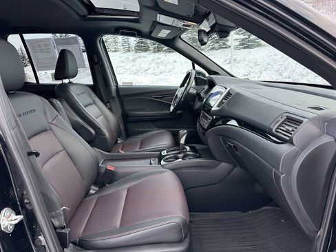 Used 2019 Honda Ridgeline Black Edition image 10