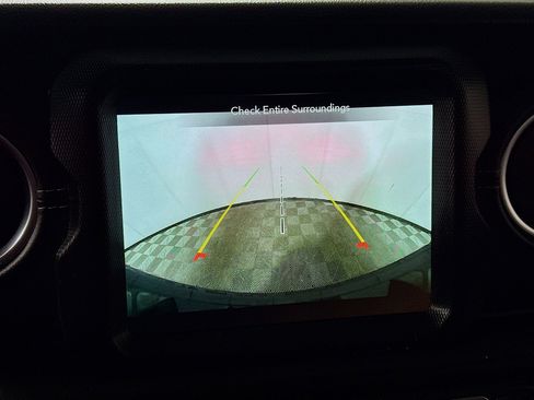 Used 2021 Jeep Wrangler Unlimited Sahara w/ Cold Weather Group image 3