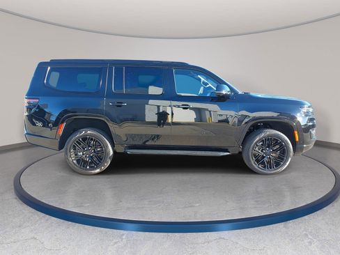 New 2025 Jeep Wagoneer Series II w/ Convenience Group I AWD/4WD image 4
