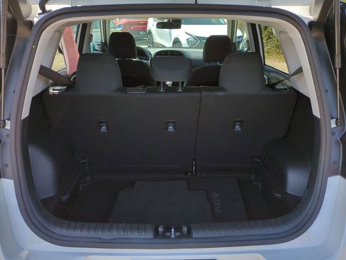 Used 2025 Kia Soul LX image 13