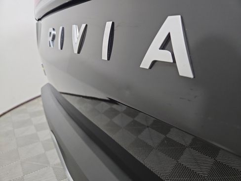 Used 2024 Rivian R1T Adventure AWD/4WD image 33