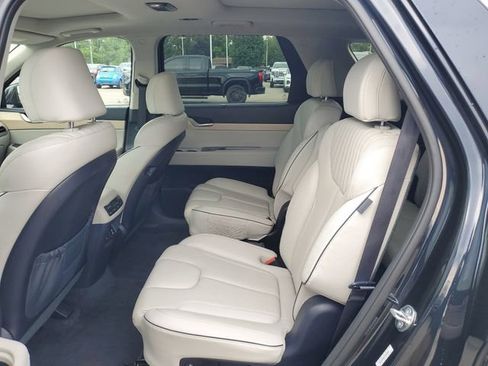 Used 2024 Hyundai Palisade Limited image 10