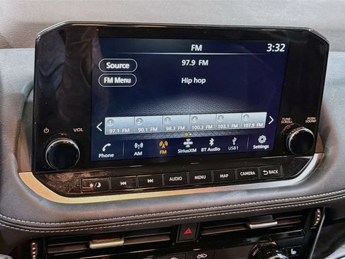 Used 2023 Nissan Rogue SL w/ SL Premium Package AWD/4WD image 14