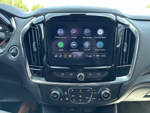 Certified 2023 Chevrolet Traverse LT AWD/4WD image 19