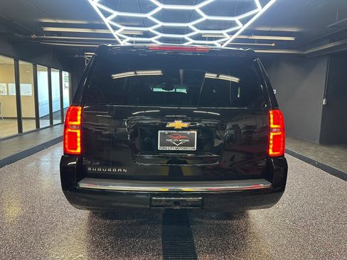 Used 2016 Chevrolet Suburban LTZ AWD/4WD image 5