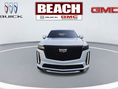 Used 2023 Cadillac Escalade V AWD/4WD image 8