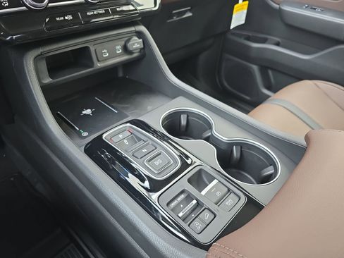 New 2026 Honda Pilot Touring image 26