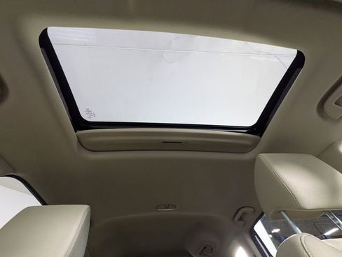 Used 2019 Honda CR-V EX image 5