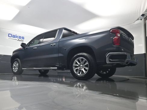Used 2021 Chevrolet Silverado 1500 LTZ w/ Safety Package II AWD/4WD image 43