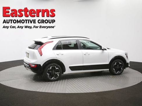 Used 2023 Kia Niro Wind w/ Wind Preserve Package FWD image 43