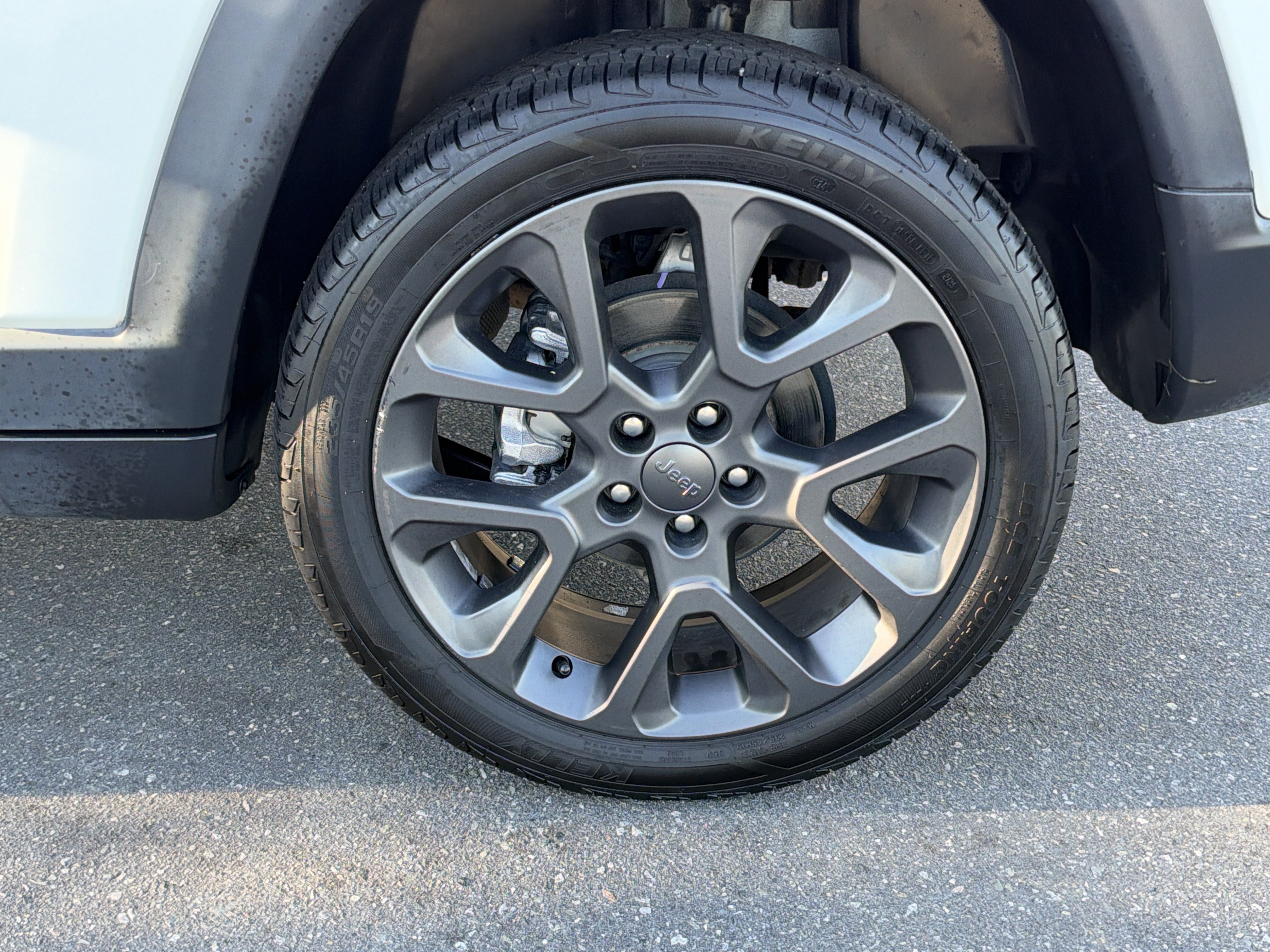 Used 2021 Jeep Compass Latitude AWD/4WD image 14