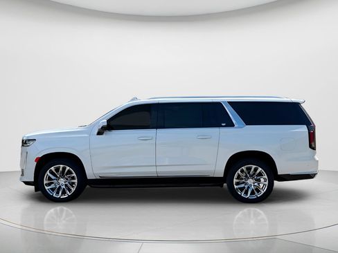 Used 2023 Cadillac Escalade ESV Premium Luxury w/ LPO, Radiant Package AWD/4WD image 8