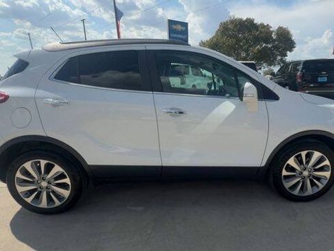 Used 2018 Buick Encore Preferred FWD image 9