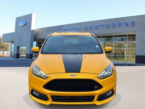 Used 2015 Ford Focus ST FWD image 2