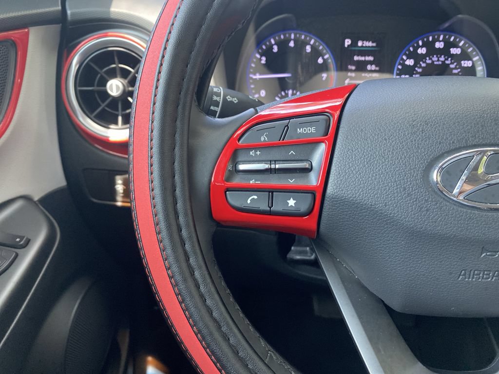Certified 2022 Hyundai Kona SEL w/ Convenience Package FWD image 19