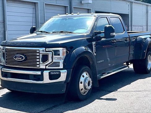 Used 2022 Ford F450 Lariat w/ Lariat Ultimate Package AWD/4WD image 2