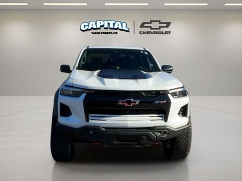 Used 2024 Chevrolet Colorado ZR2 w/ ZR2 Bison Edition image 8