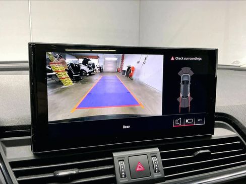 Used 2023 Audi Q5 2.0T Premium w/ Convenience Package image 23