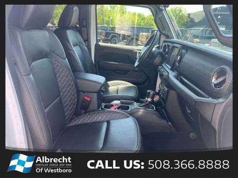 Used 2022 Jeep Gladiator Overland AWD/4WD image 20