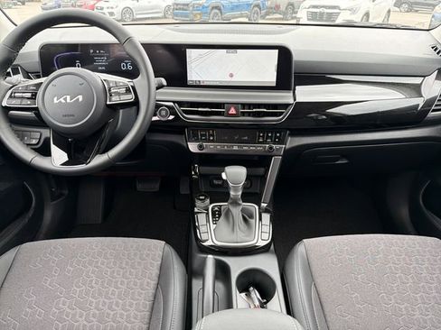 New 2026 Kia Seltos S FWD image 9