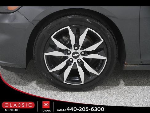 Used 2016 Chevrolet Malibu LT w/ Leather Package FWD image 21