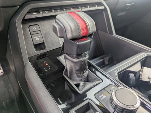 Used 2022 Toyota Tundra TRD Pro AWD/4WD image 33