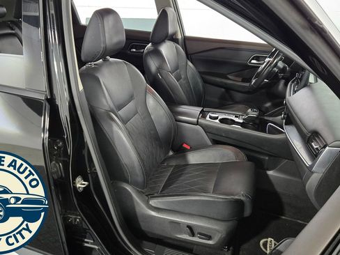 Used 2023 Nissan Rogue Platinum w/ Platinum Premium Package AWD/4WD image 38
