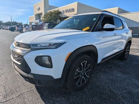 Used 2021 Chevrolet TrailBlazer ACTIV w/ Convenience Package image 9