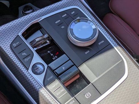 New 2026 BMW 330i Sedan w/ M Sport Package image 12