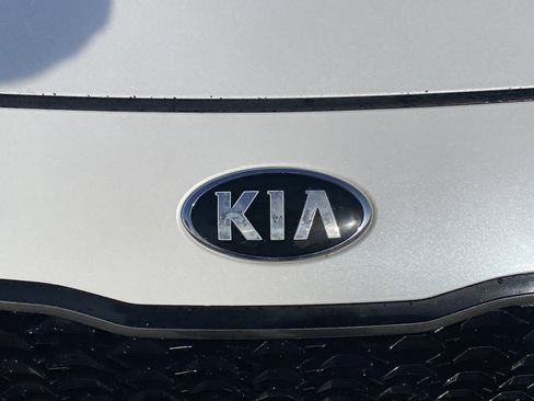 Used 2017 Kia Forte LX w/ Option Group 020 image 25