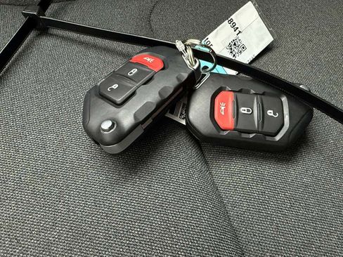 New 2026 Jeep Gladiator Sport image 25