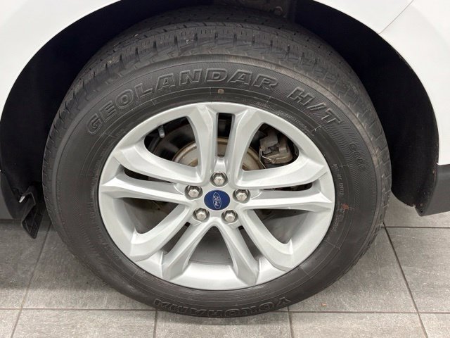 Used 2019 Ford Edge SEL w/ Equipment Group 201A AWD/4WD image 7