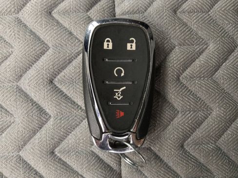 Used 2024 Chevrolet Equinox LT FWD image 32