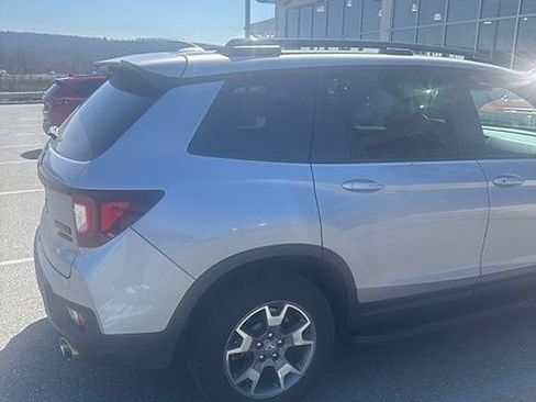 Used 2023 Honda Passport TrailSport image 5