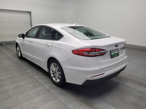 Used 2019 Ford Fusion SE image 5