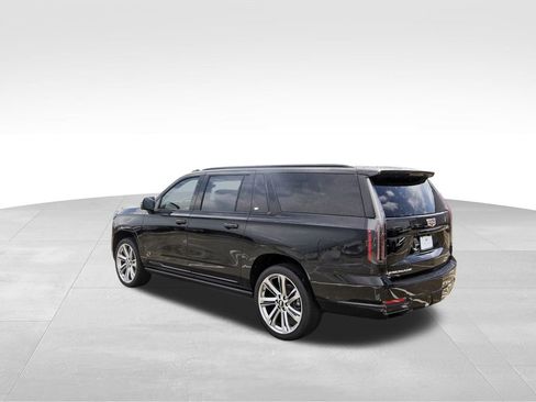 New 2026 Cadillac Escalade ESV Sport AWD/4WD image 3