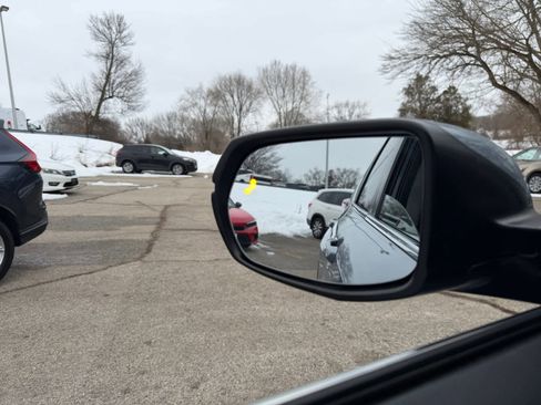 Used 2021 Honda CR-V EX-L image 25