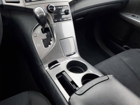 Used 2013 Toyota Venza LE image 27