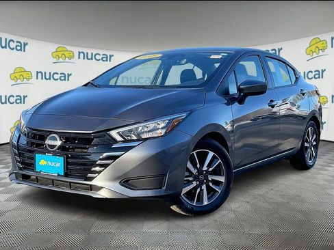 Used 2025 Nissan Versa SV w/ Trunk Package image 3