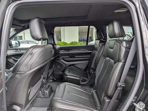 New 2026 Jeep Grand Cherokee L Limited AWD/4WD image 14