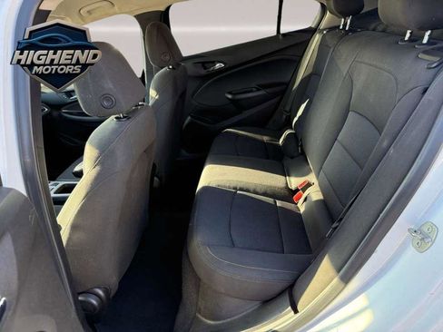 Used 2018 Chevrolet Cruze LS image 16