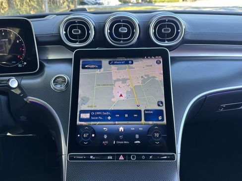 Used 2024 Mercedes-Benz CLE 300 4MATIC Coupe image 23