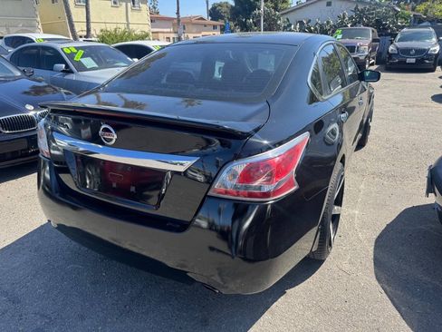Used 2015 Nissan Altima 2.5 S w/ Power Driver Seat Package FWD image 5